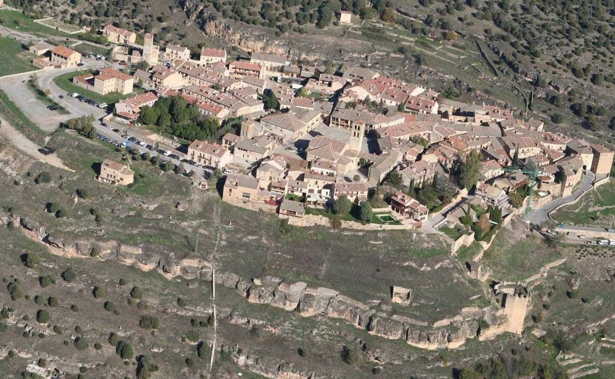 Vista aérea de Pedraza (Segovia). 