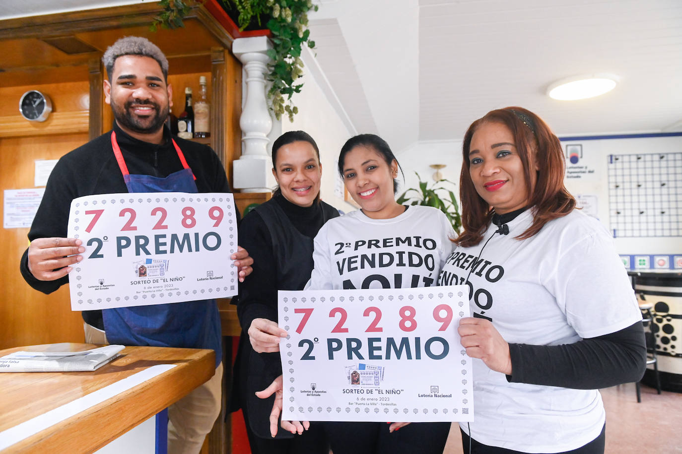 Celebración en el bar hostal Puerta La Villa, de Tordesillas 