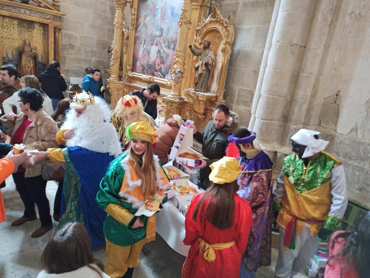 La magia de los Reyes Magos estuve presente en toda la provincia