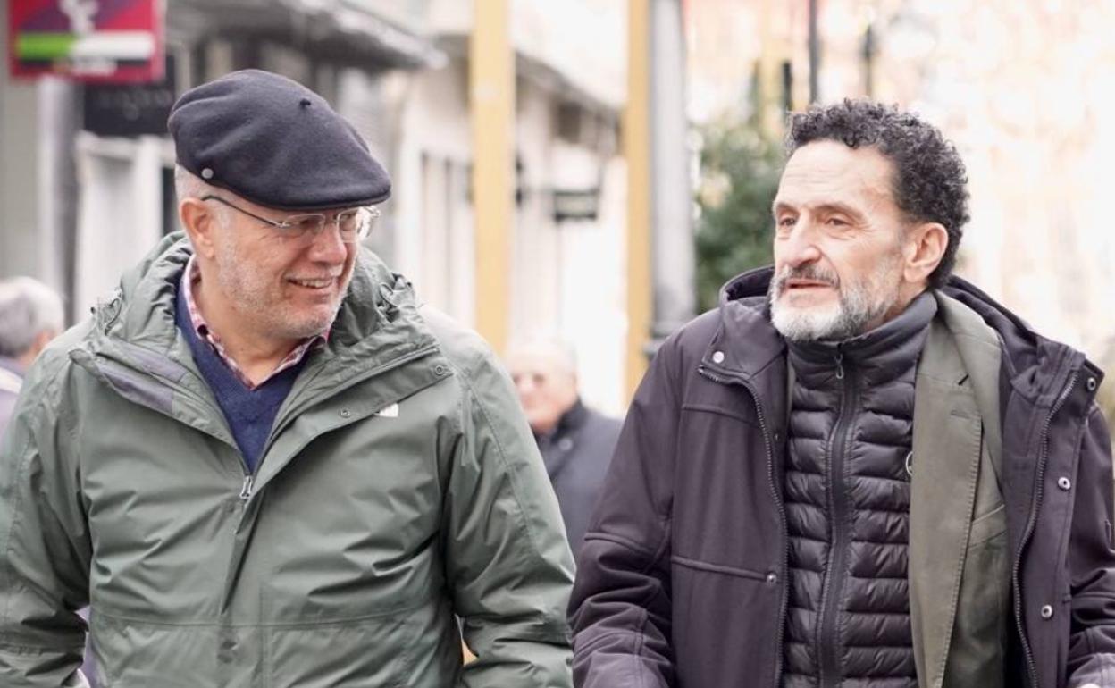 Francisco Igea y Edmundo Bal, este domingo, por las calles de Valladolid.