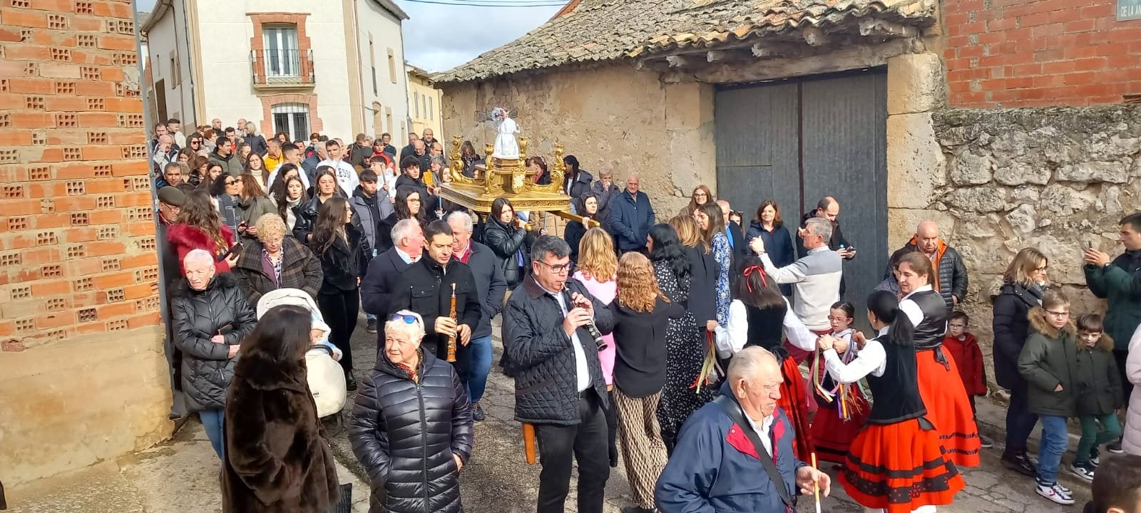 Los vecinos celebraron con todos los honores la fiesta del Dulce Nombre de Jesús