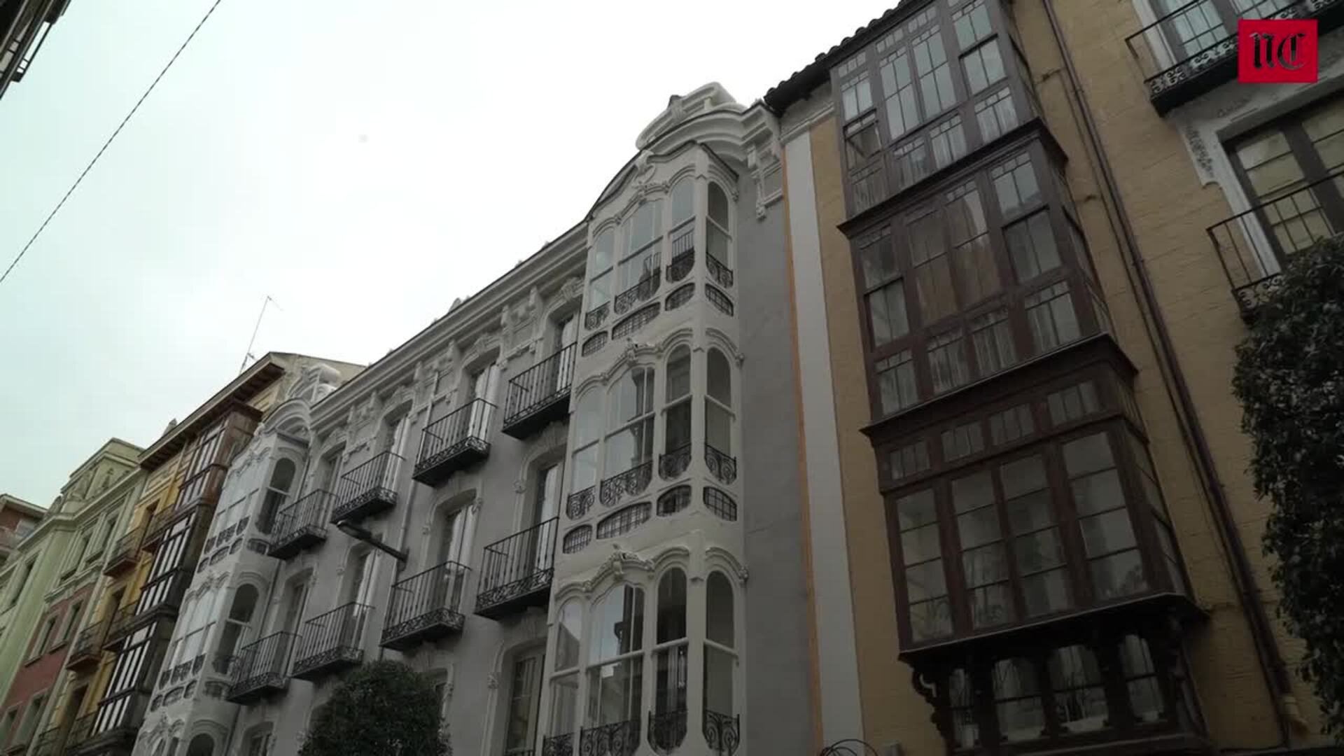 Los balcones con galerías de Valladolid más bellos se encuentran en la calle de Cebadería