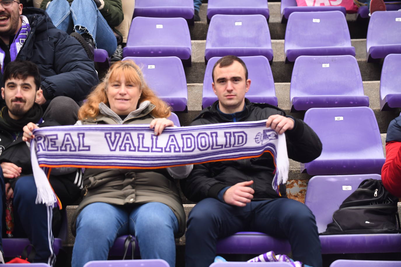 Fotos: Búscate en la grada del Real Valladolid-Rayo Vallecano (4/4)