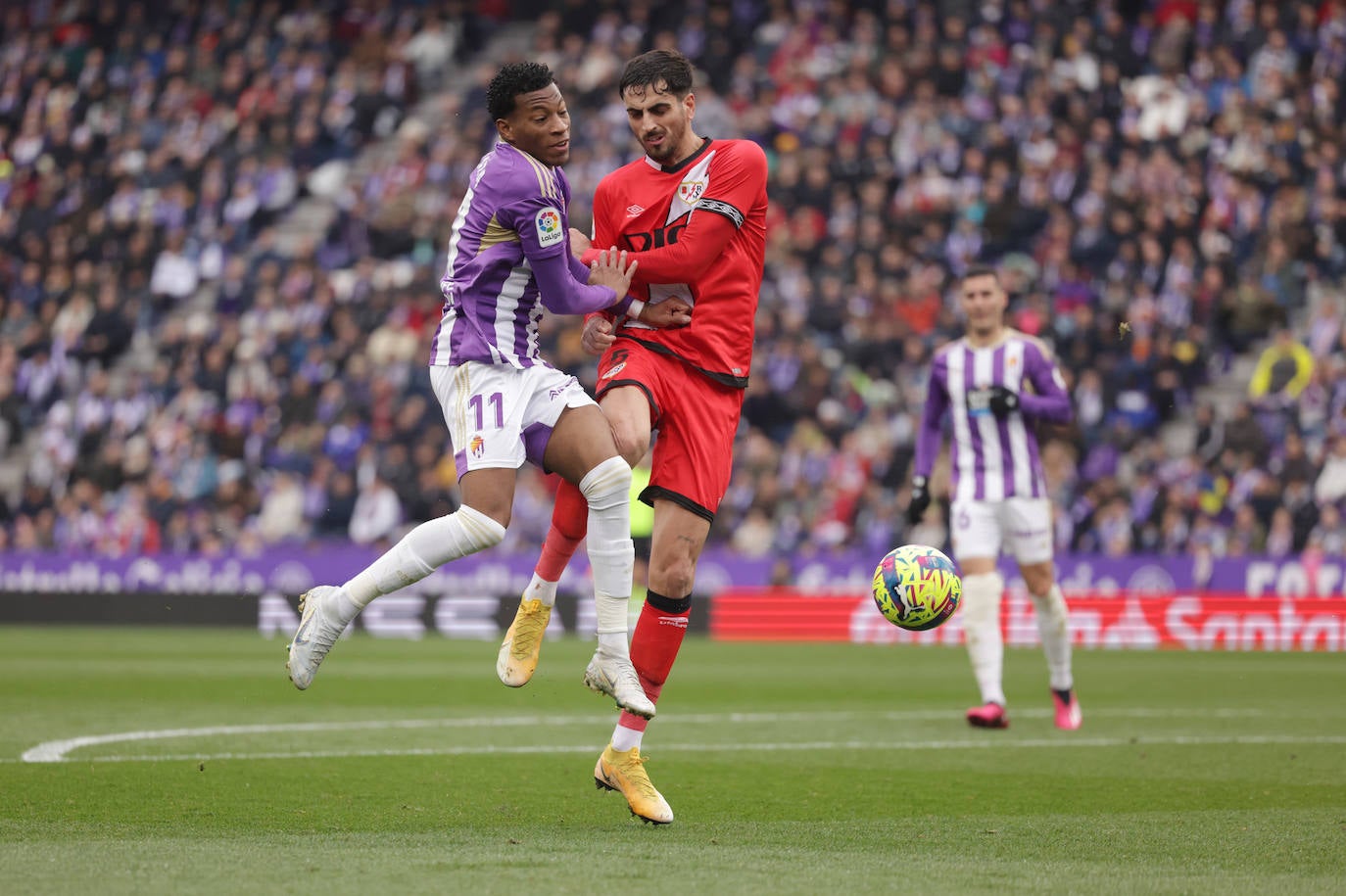 Fotos: Las fotos del Real Valladolid 0-1 Rayo Vallecano (2/2)