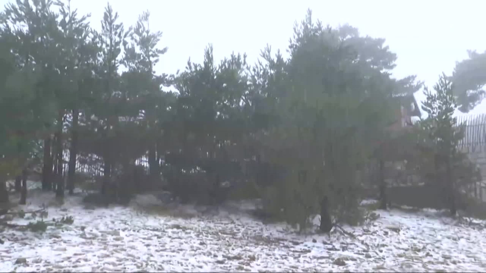 'Gerard' y 'Fien' mantienen en riesgo a casi toda España por viento, olas, nieve o lluvias