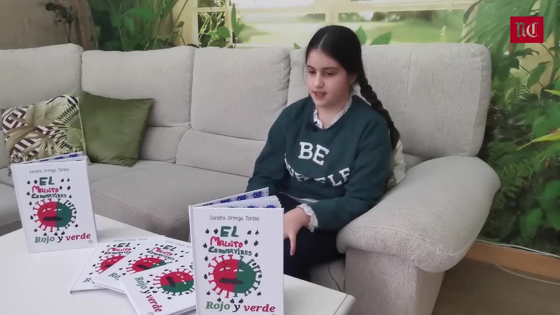 Un niña de diez años publica su primer libro en Valladolid