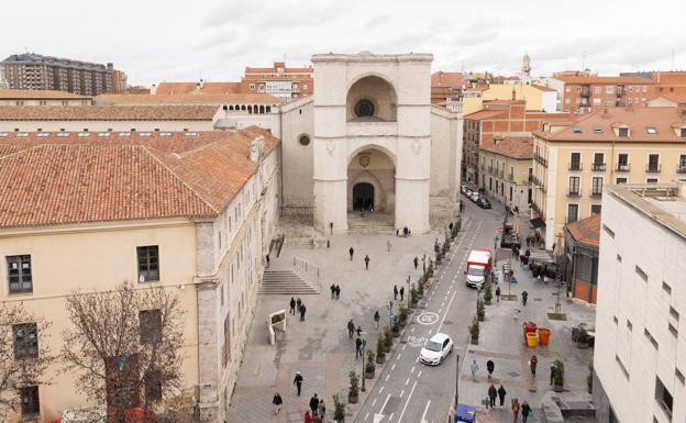 La iglesia con el único símbolo del reinado de José I en España