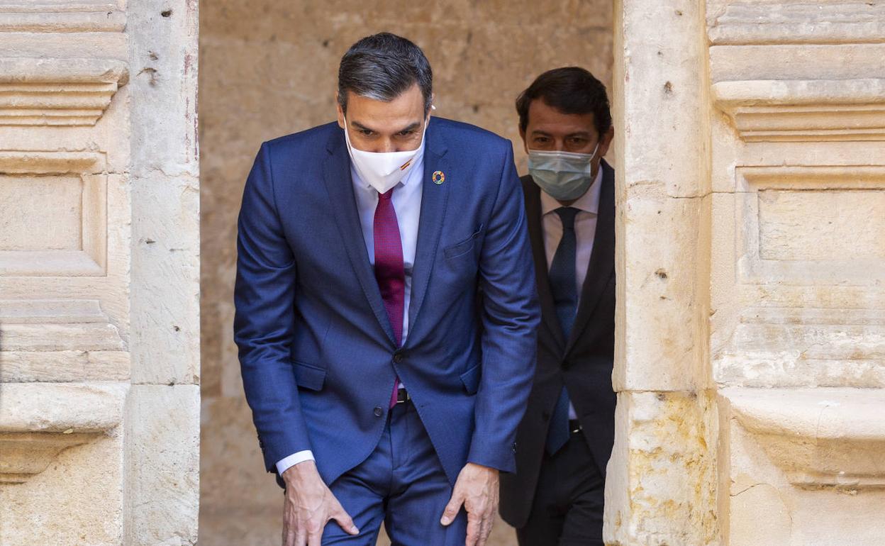 Sánchez y Mañueco, en la Conferencia de Presidentes celebrada en julio de 2021, en Salamanca.