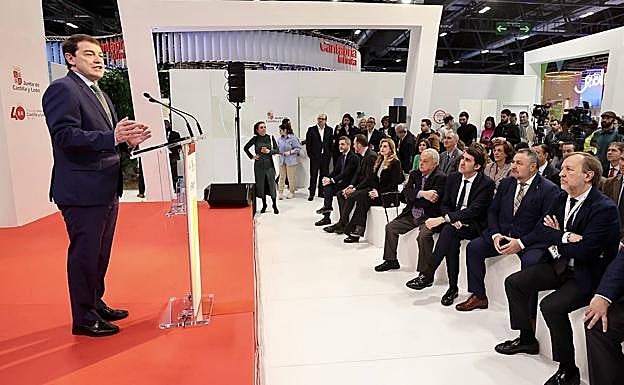 Mañueco dice que la renuncia del Gobierno a acudir al Constitucional constata su «engaño»