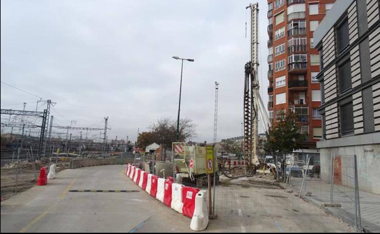 Obras en la calle Estación, en noviembre, cuando se cerró al tráfico.