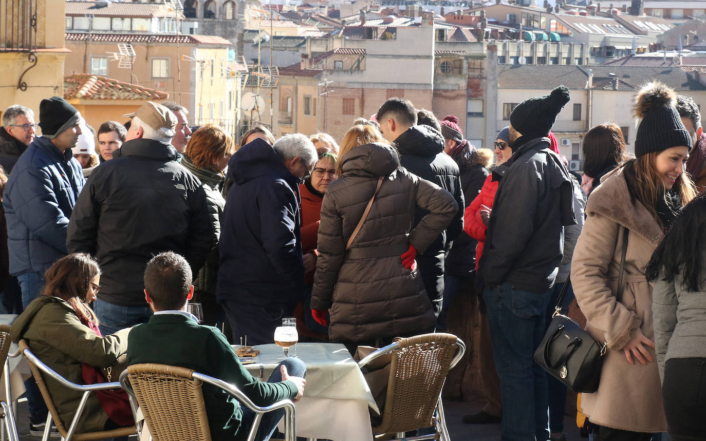 Turistas por las calles de Segovia. 