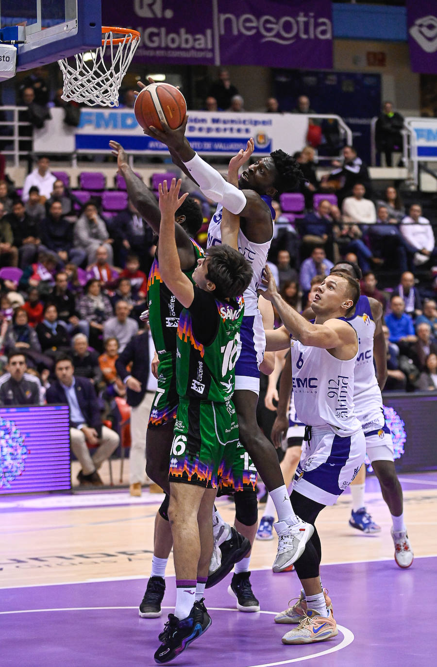 Fotos: Real Valladolid 90-86 Cáceres Patrimonio de la Humanidad