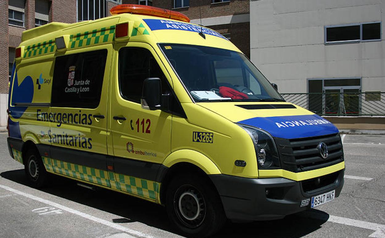 Tres heridos, entre ellos un menor, en un accidente de tráfico en Soria