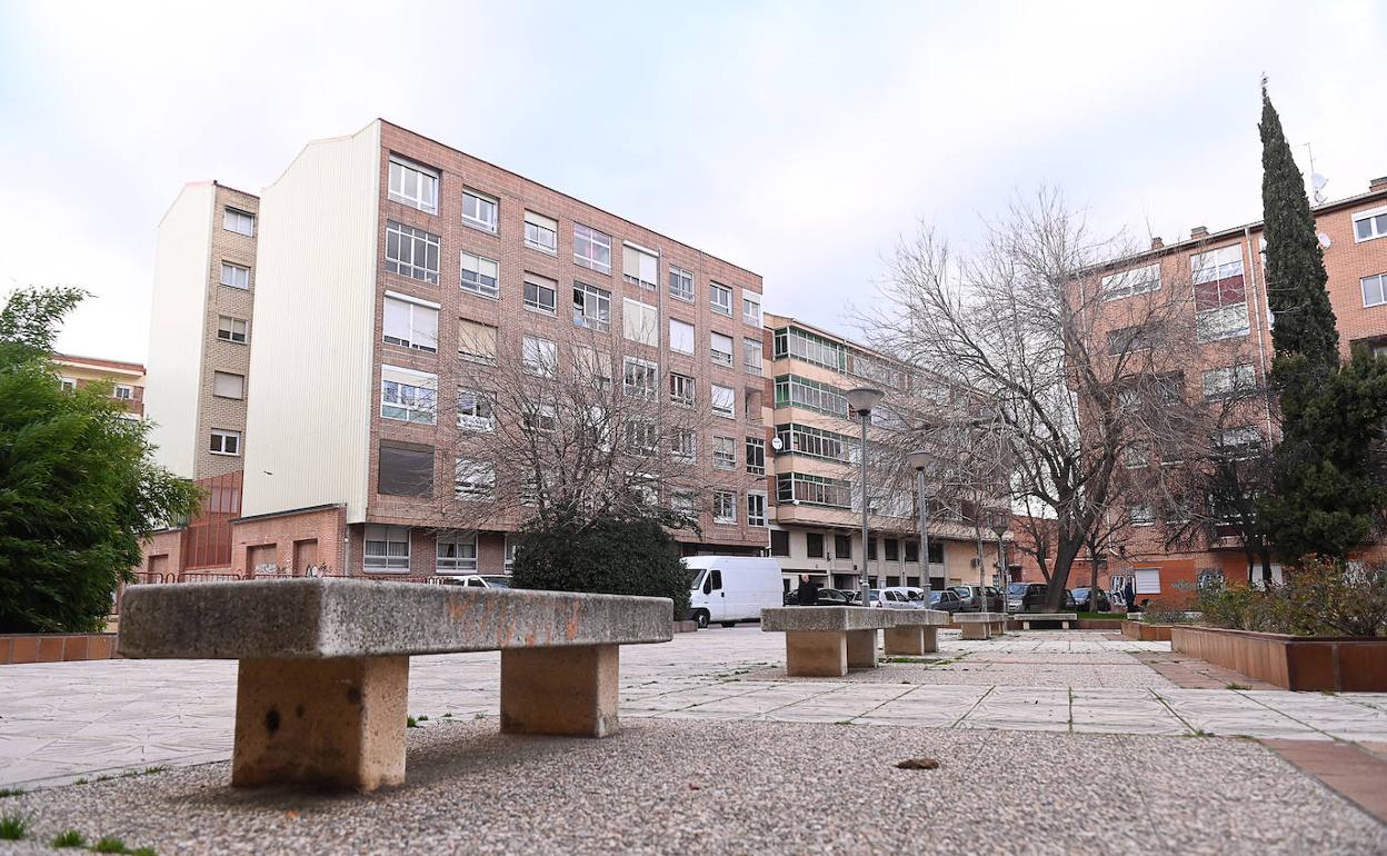 La plaza Encuentro de los Pueblos, en el barrio de La Pilarica.