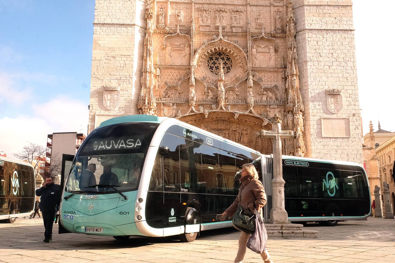 Fotos: Presentación de los nuevos autobuses eléctricos de Valladolid