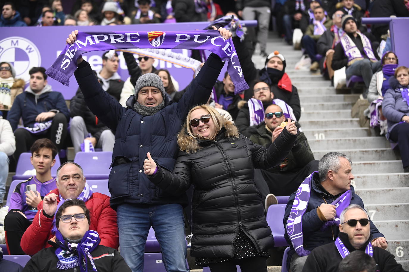 Fotos: Búscate en la grada de Zorrilla (2/2)