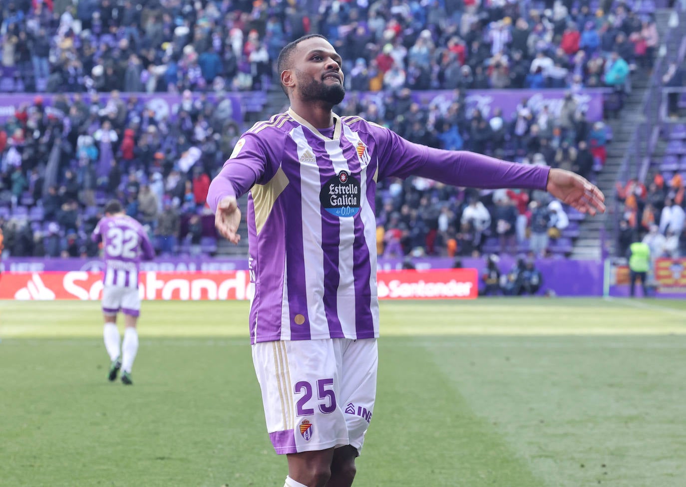 Fotos: El partido entre el Real Valladolid y el Valencia, en imágenes (1/2)