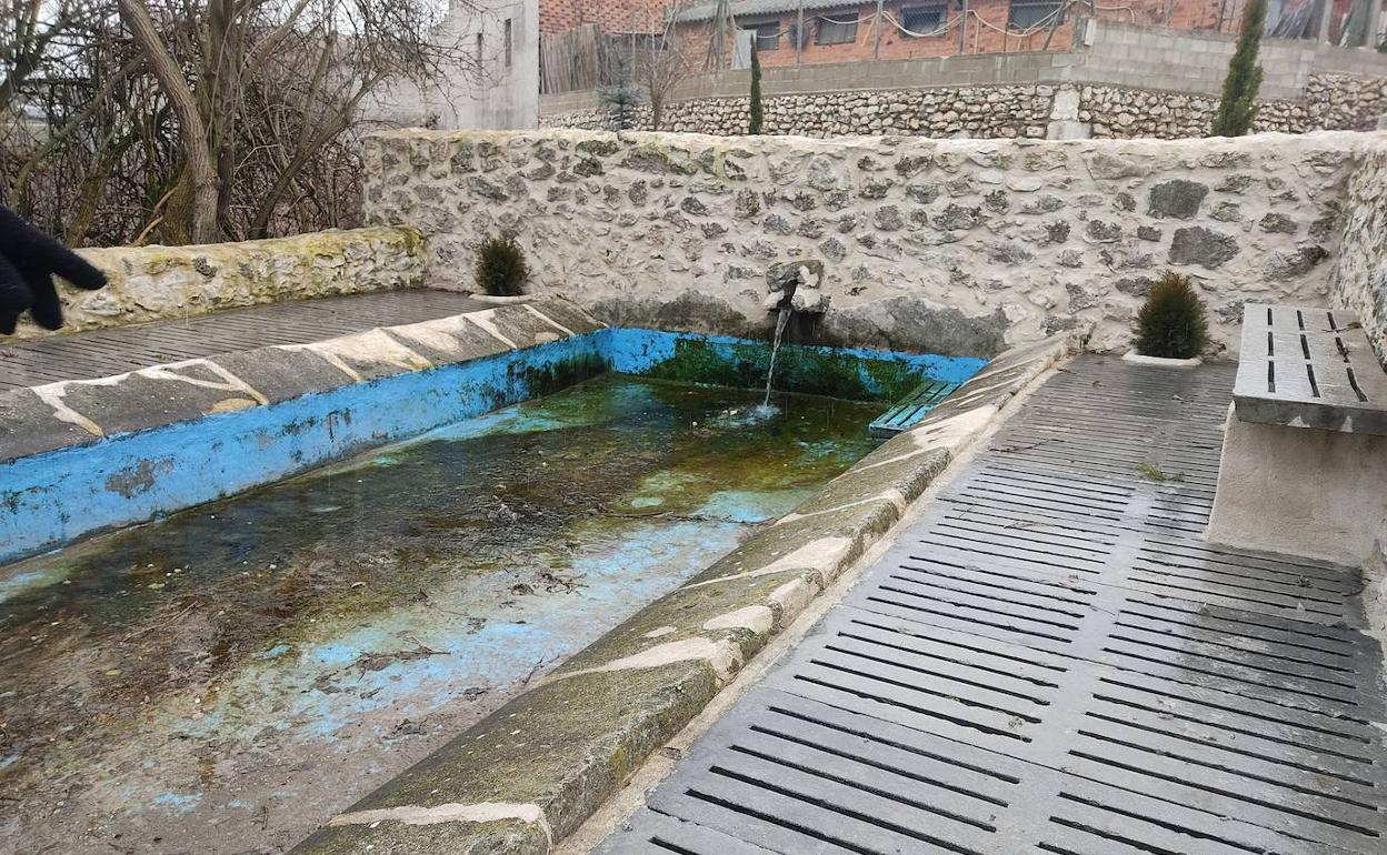 Antiguos lavaderos de Fuentes de Cuéllar.