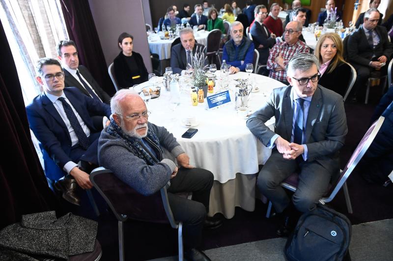 Angel San José, Felipe Cerezo Yuste, Mariano Villafafila, Bianca Vegas, Manuel Alcaide, Cecilio Collazos, Pablo Aceves, Pilar Perez e Ignacio Ortega.