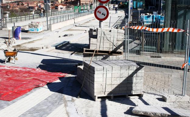 El Ayuntamiento apremia a la empresa que ejecuta las obras de Padre Claret