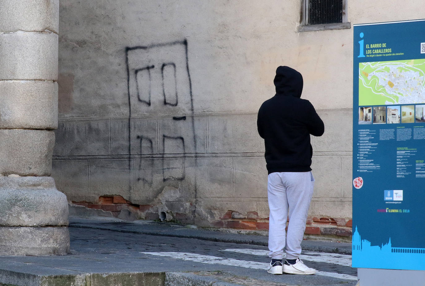 Pintadas por las calles de Segovia. 