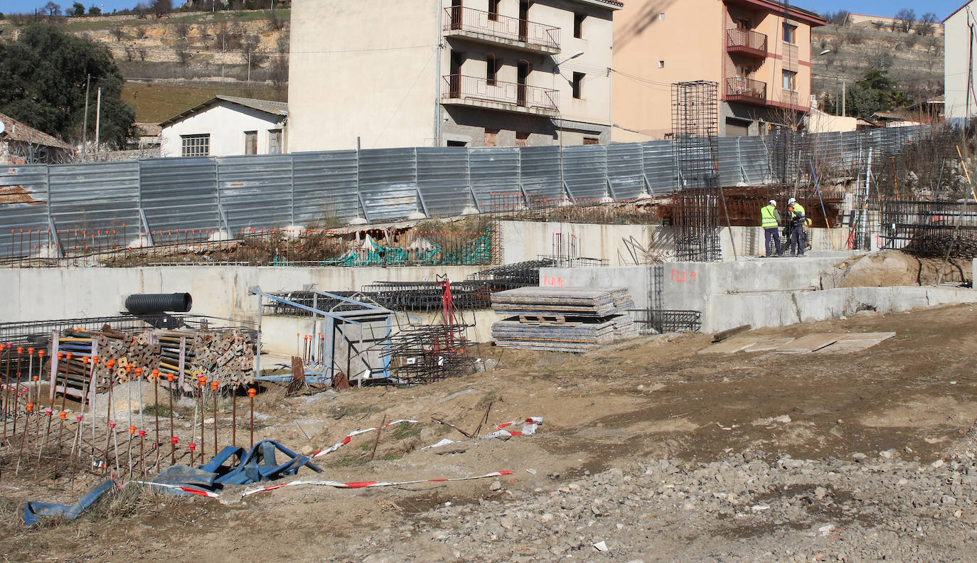 Obras de construccion del Instuto de San Lorenzo. 