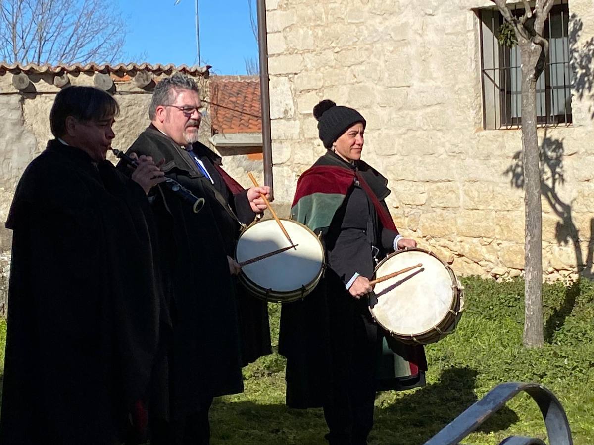 Fotos: Procesión de Santa Águeda en Tiedra