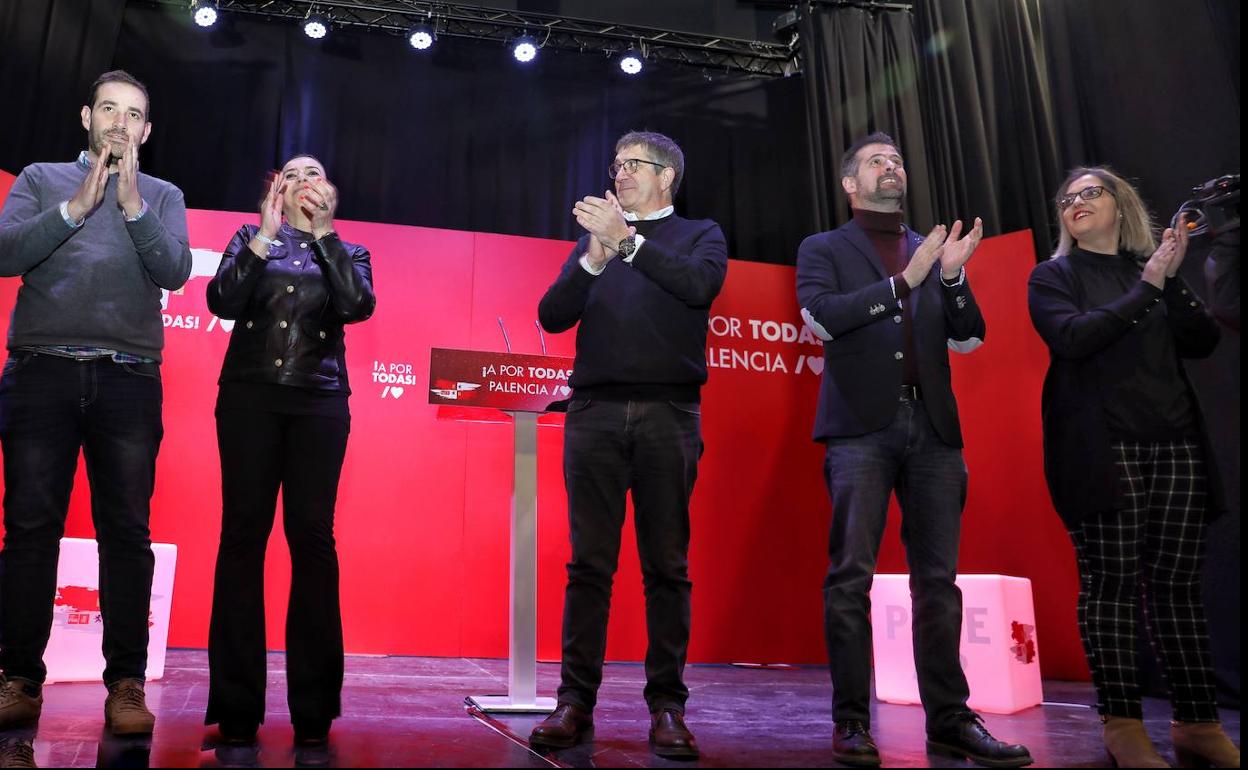 Palencia: El PSOE presenta a sus alcaldes como muro de contención contra la despoblación