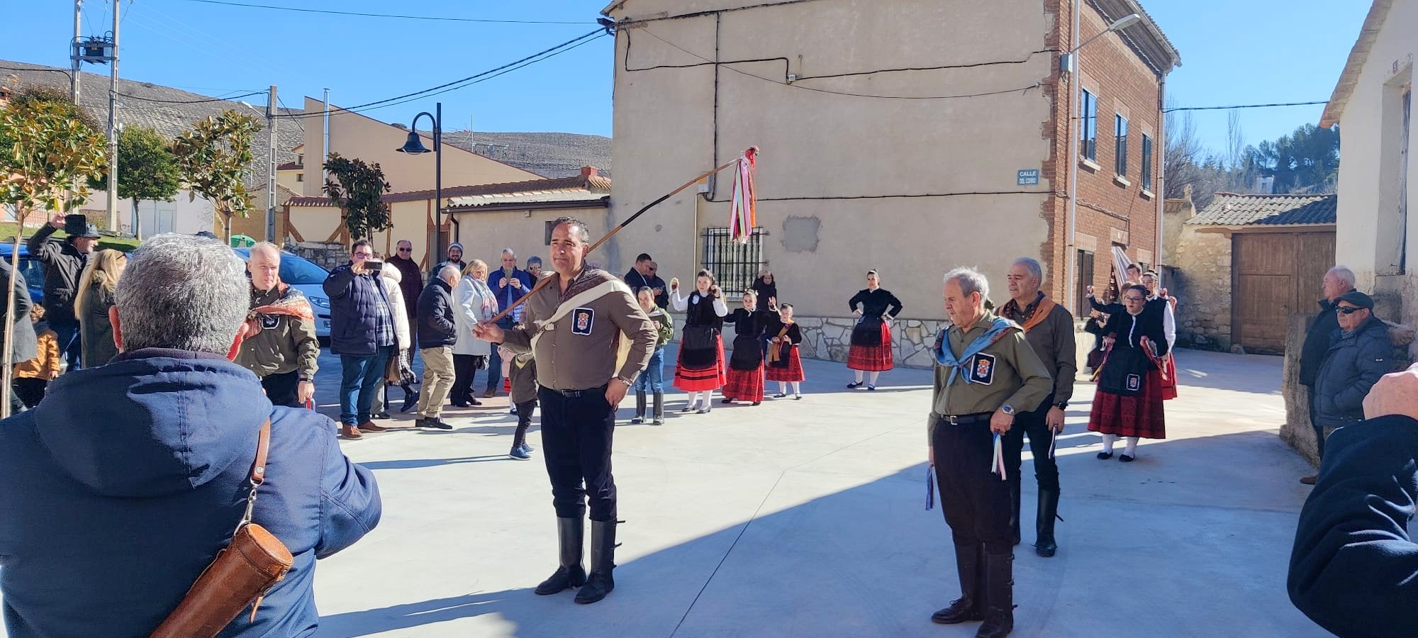 Hornillos de Cerrato danza en honor a las Candelas y San Blas