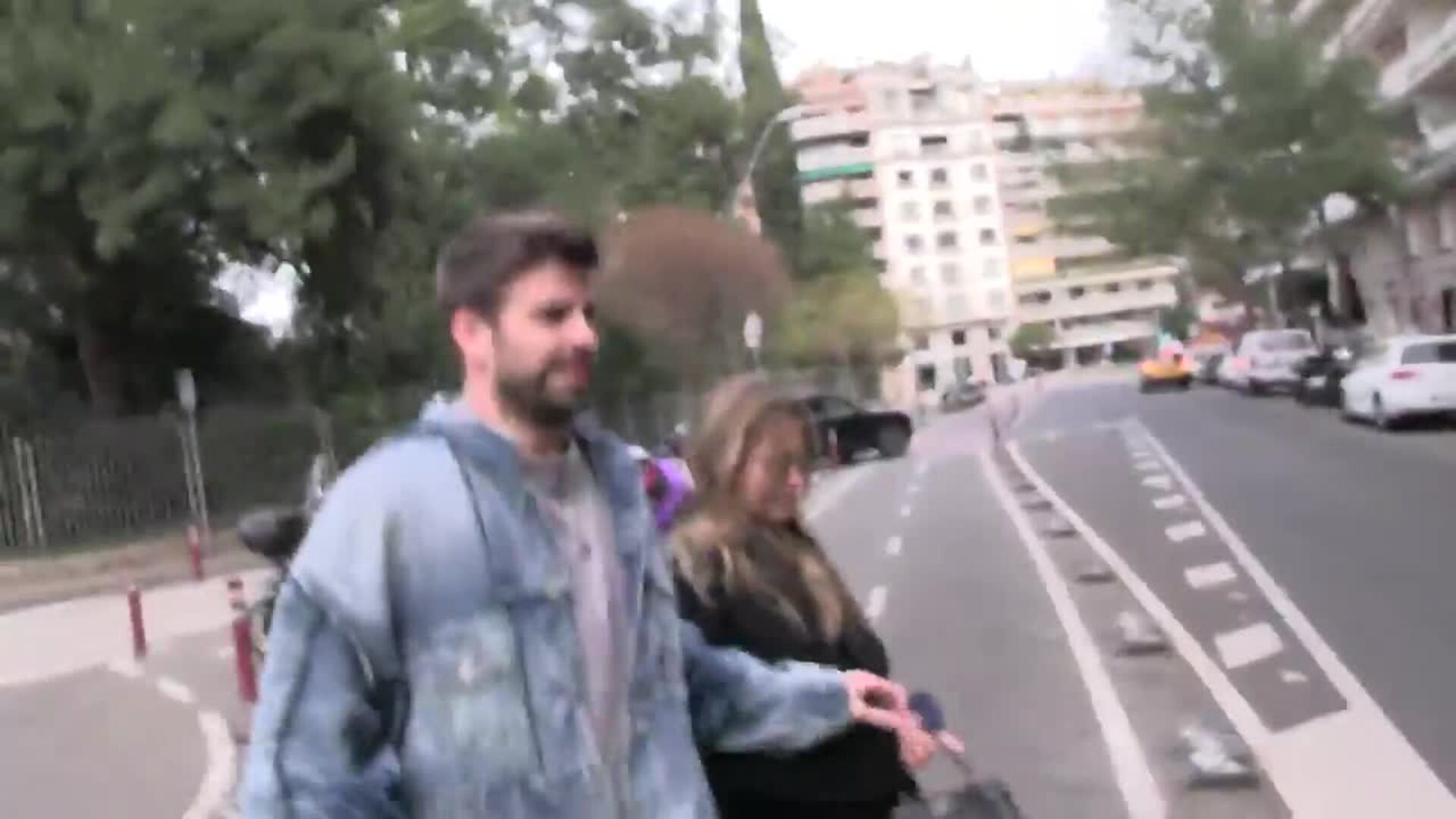 Gerard Piqué muestra su lado más vacilón de la mano de Clara Chía