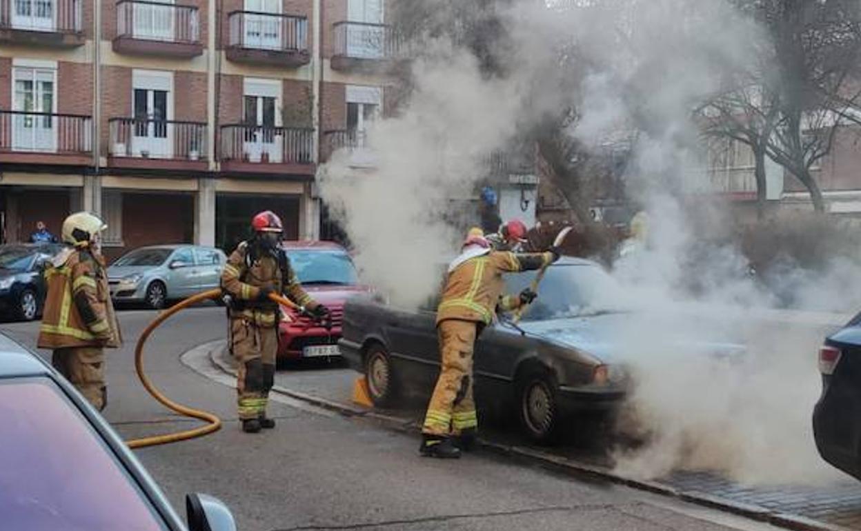 Valladolid: Sofocado el incendio de un colchón en un piso de La Rondilla
