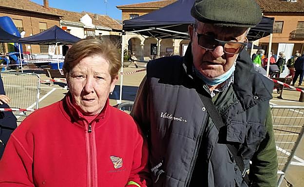 Luis de la Viuda con su esposa Angelines. 