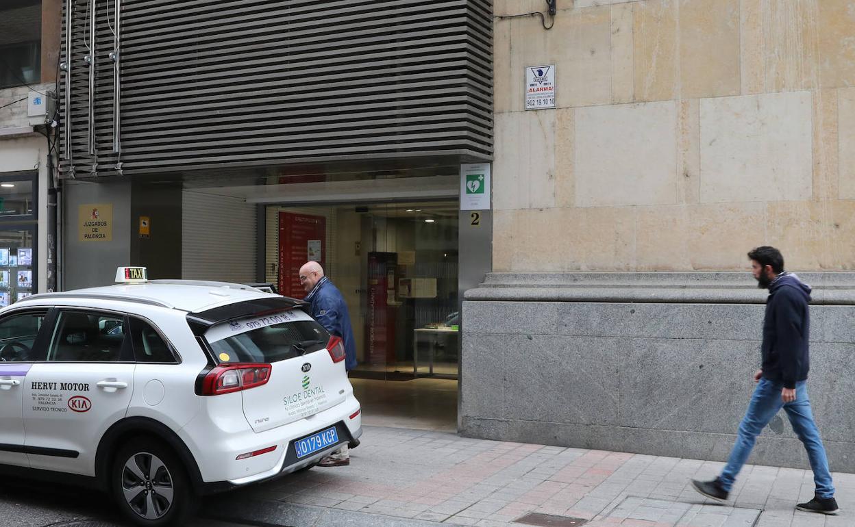 Entrada al Juzgado de lo Penal en una imagen de archivo. 