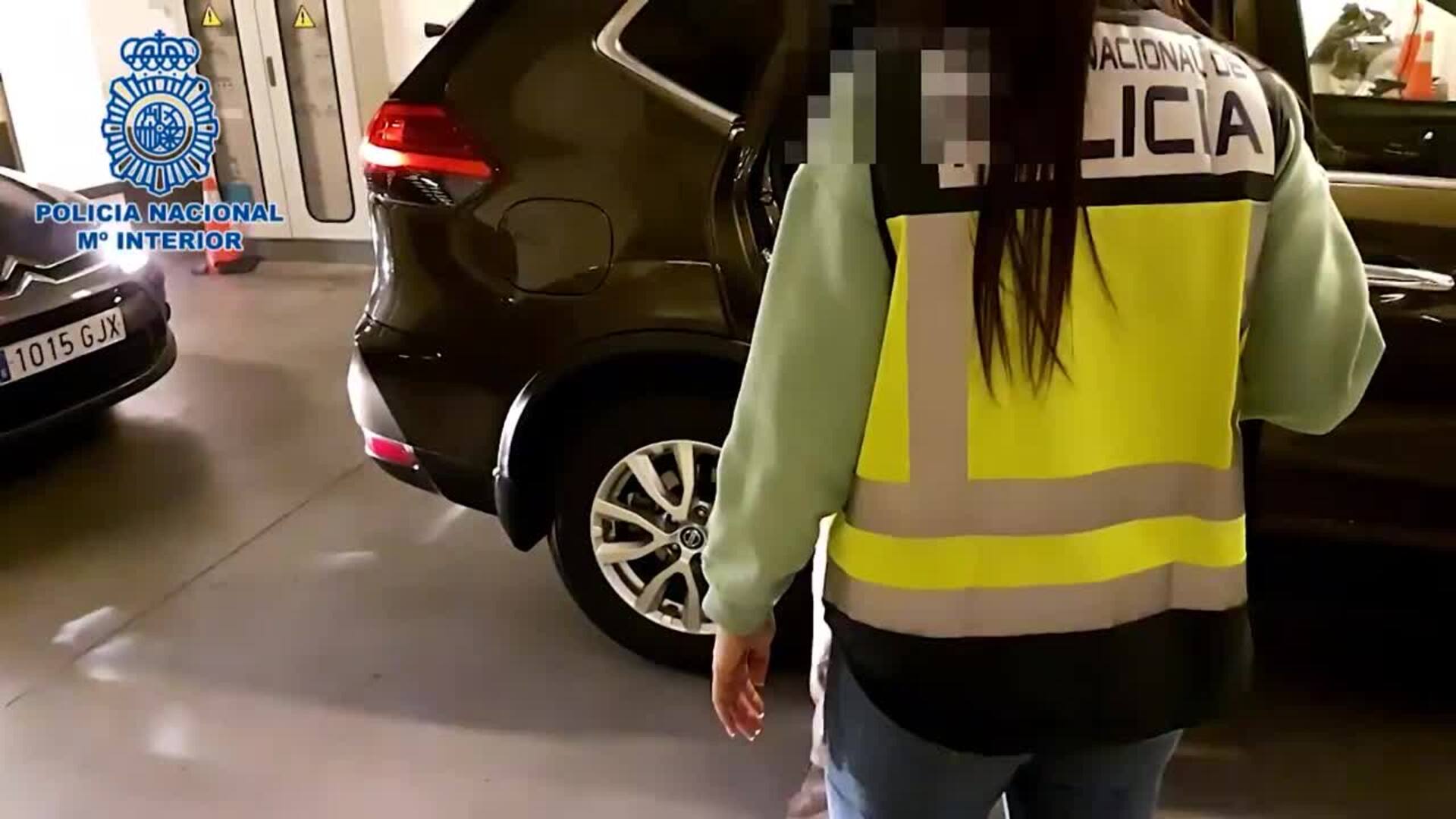 Policía Nacional detiene a una mujer como presunta autora de un delito