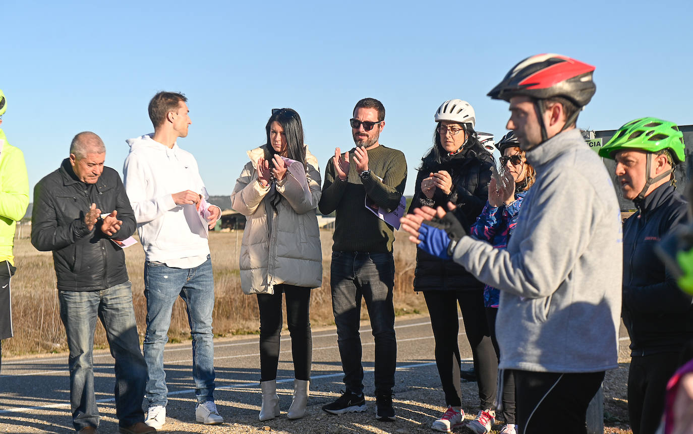 Fotos: Traspinedo se monta en bici para recordar a Esther López un año después