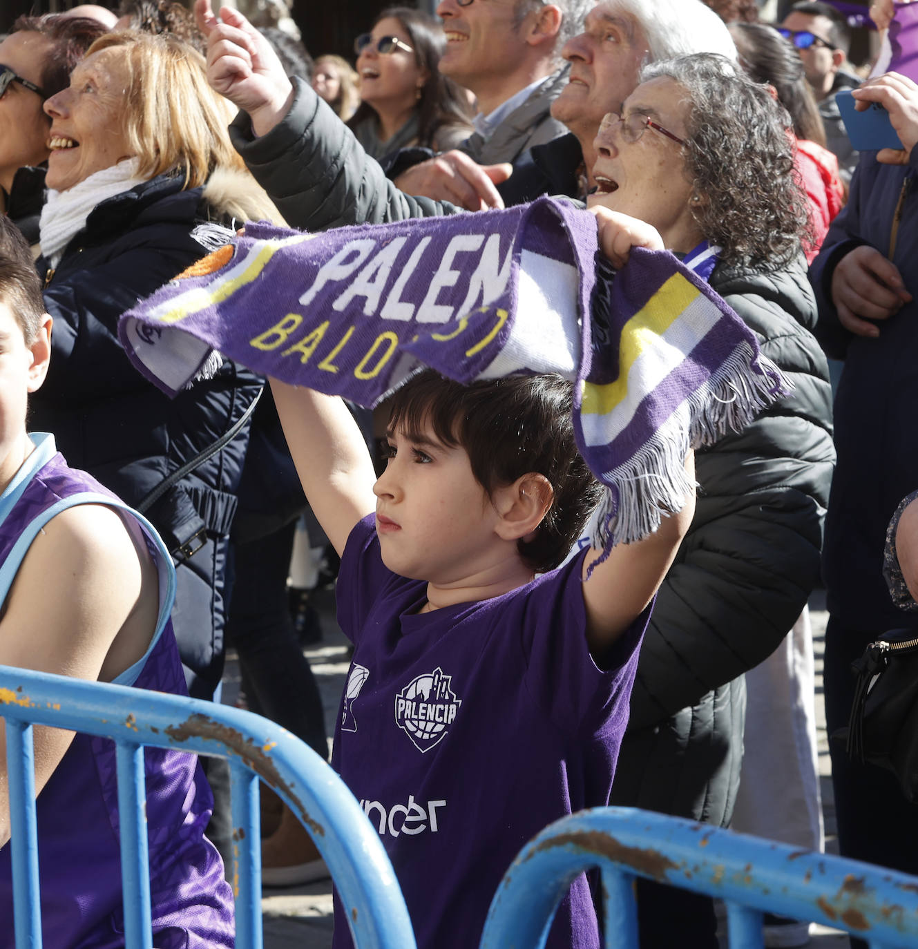 Fotos: El equipo brinda la Copa Princesa a toda Palencia