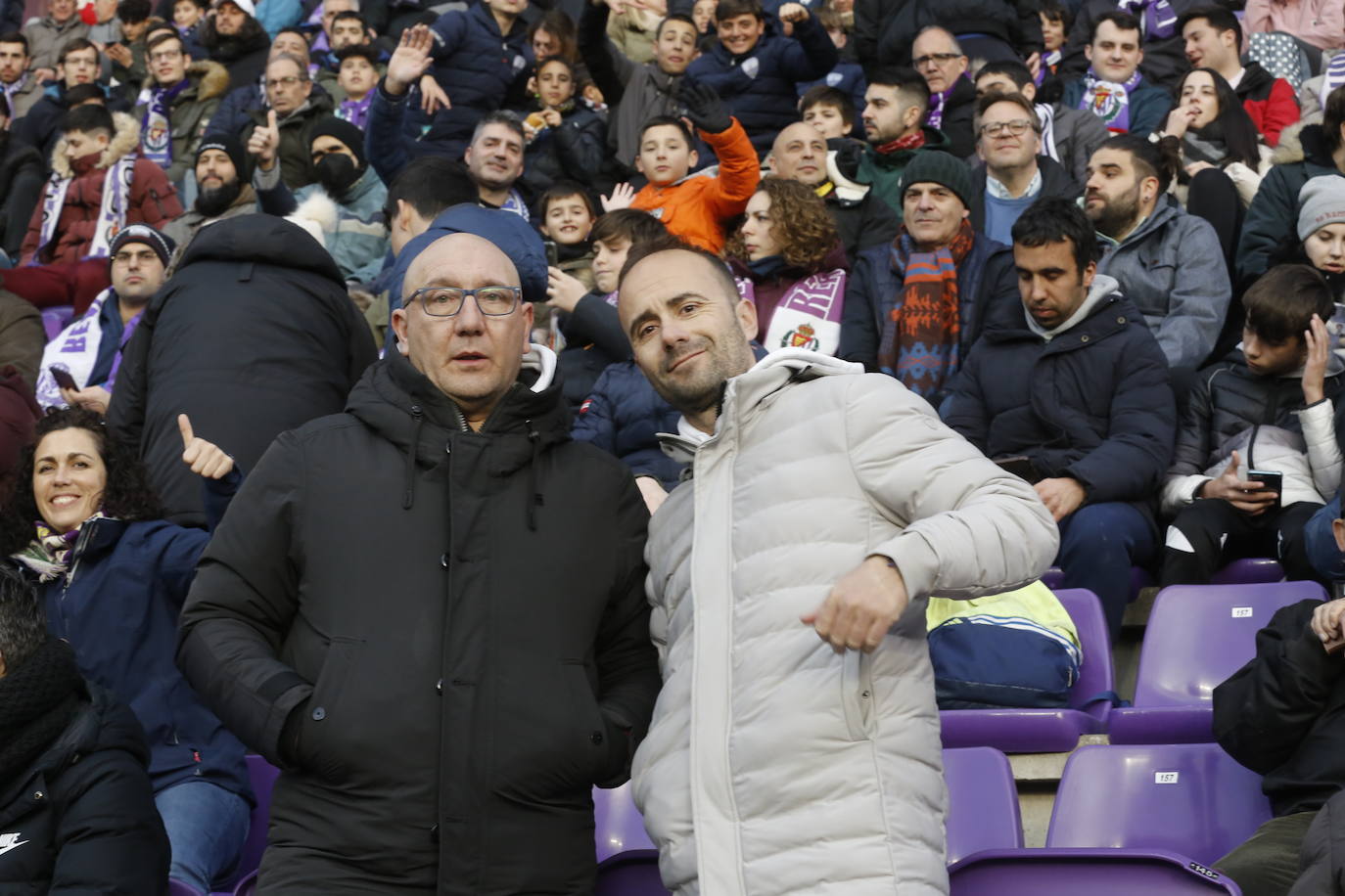 Fotos: Búscate en la grada del partido del Real Valladolid ante Osasuna (1/5)