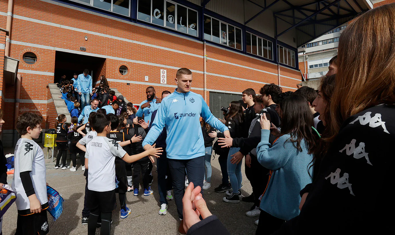 La Copa Princesa visita la sede de Zunder, Maristas y el Hospital Río Carrión