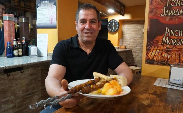 Hakim Jilali y sus deliciosísimos pinchos con especias marroquís 