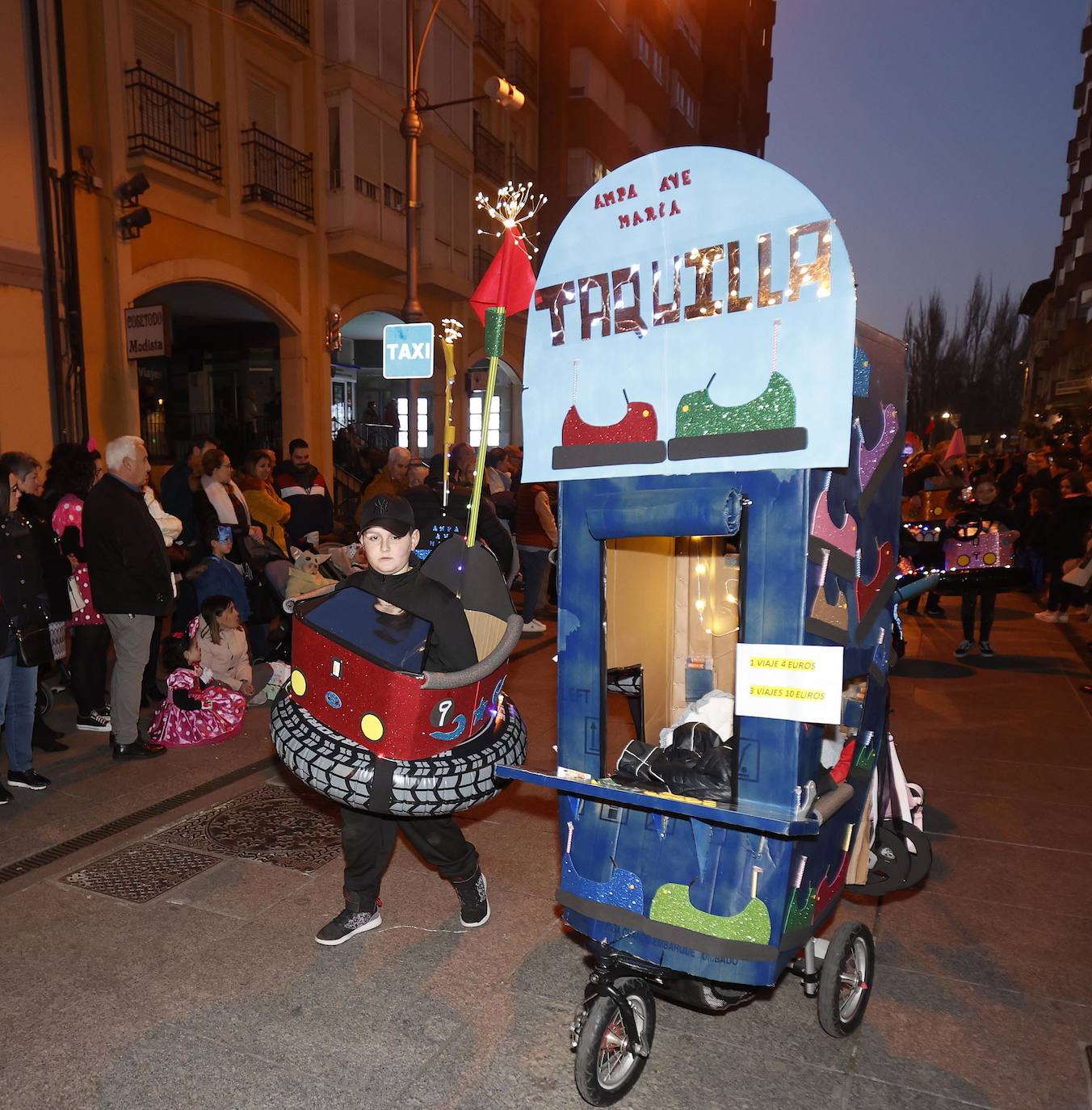 Fotos: El desfile del carnaval de Palencia, al detalle (I)