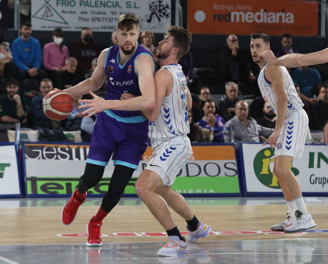 Fotos: Otra victoria para el Zunder con el Alicante (87-79)