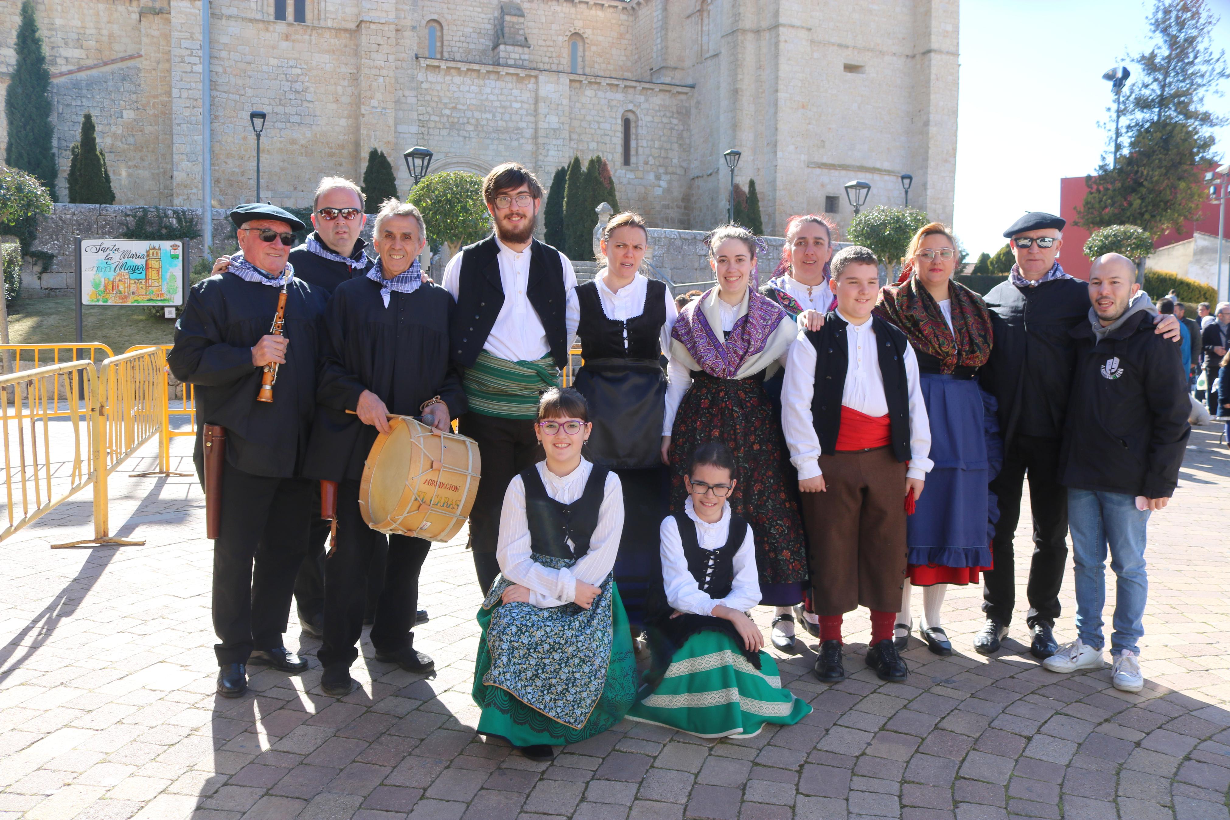 Villamuriel de Cerrato vivió una jornada festiva con música, danzas y gastronomía