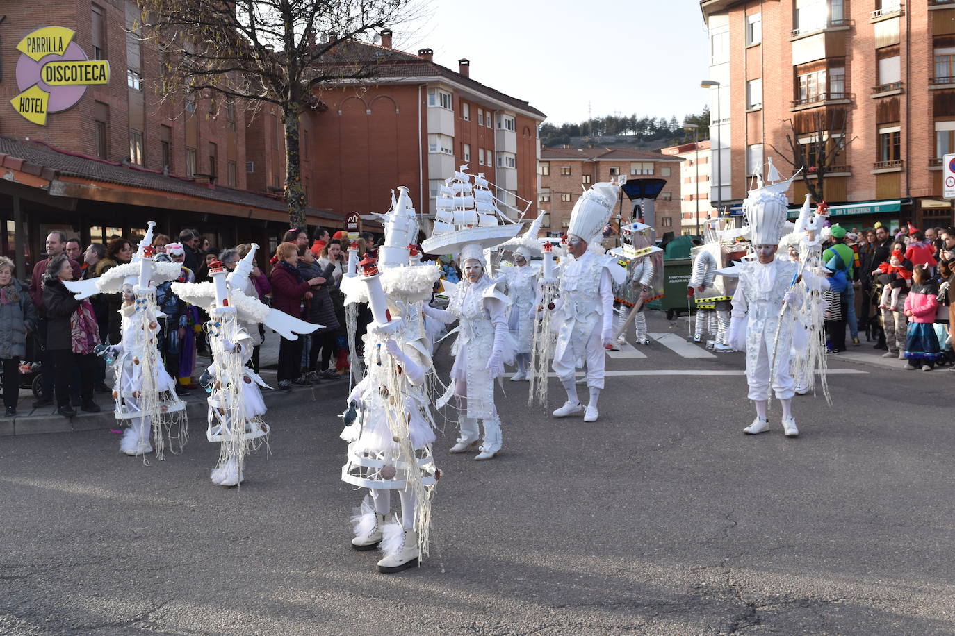 Fotos: Los niños, protagonistas del carnaval de Aguilar este domingo