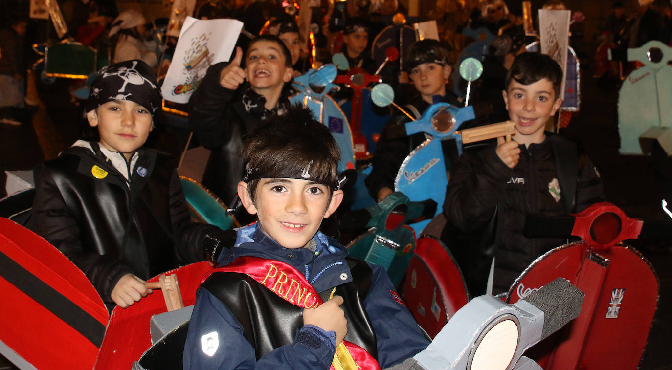 Desfile del Martes de Carnaval en Segovia. ANTONIO DE TORRE