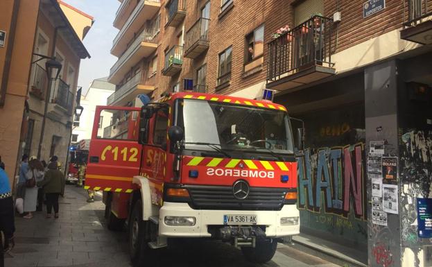 El incendio en una cocina alarma a los vecinos del barrio de San Nicolás