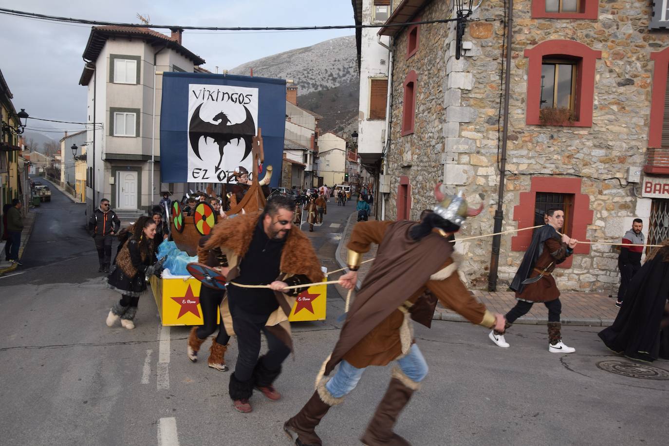 Fotos: Desfile de carnaval en Velilla del Río Carrión