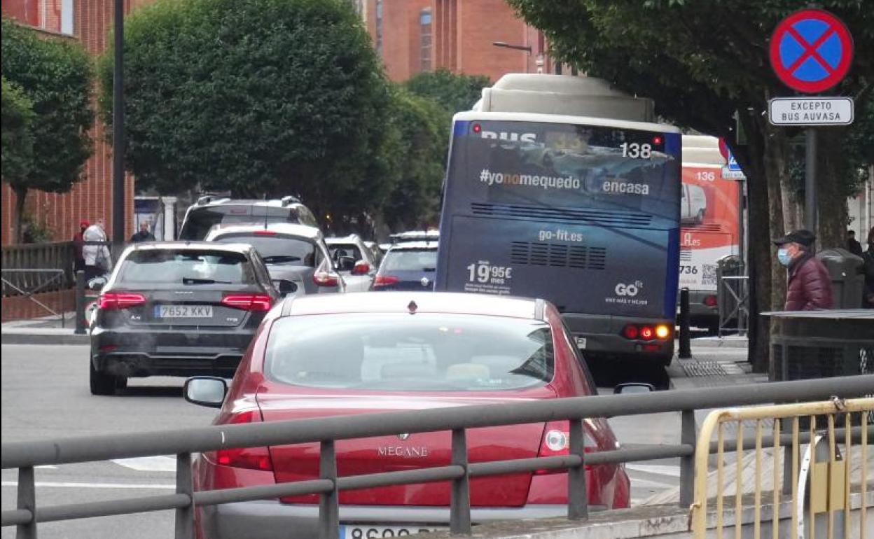 17 calles de Valladolid continúan cortadas por obras