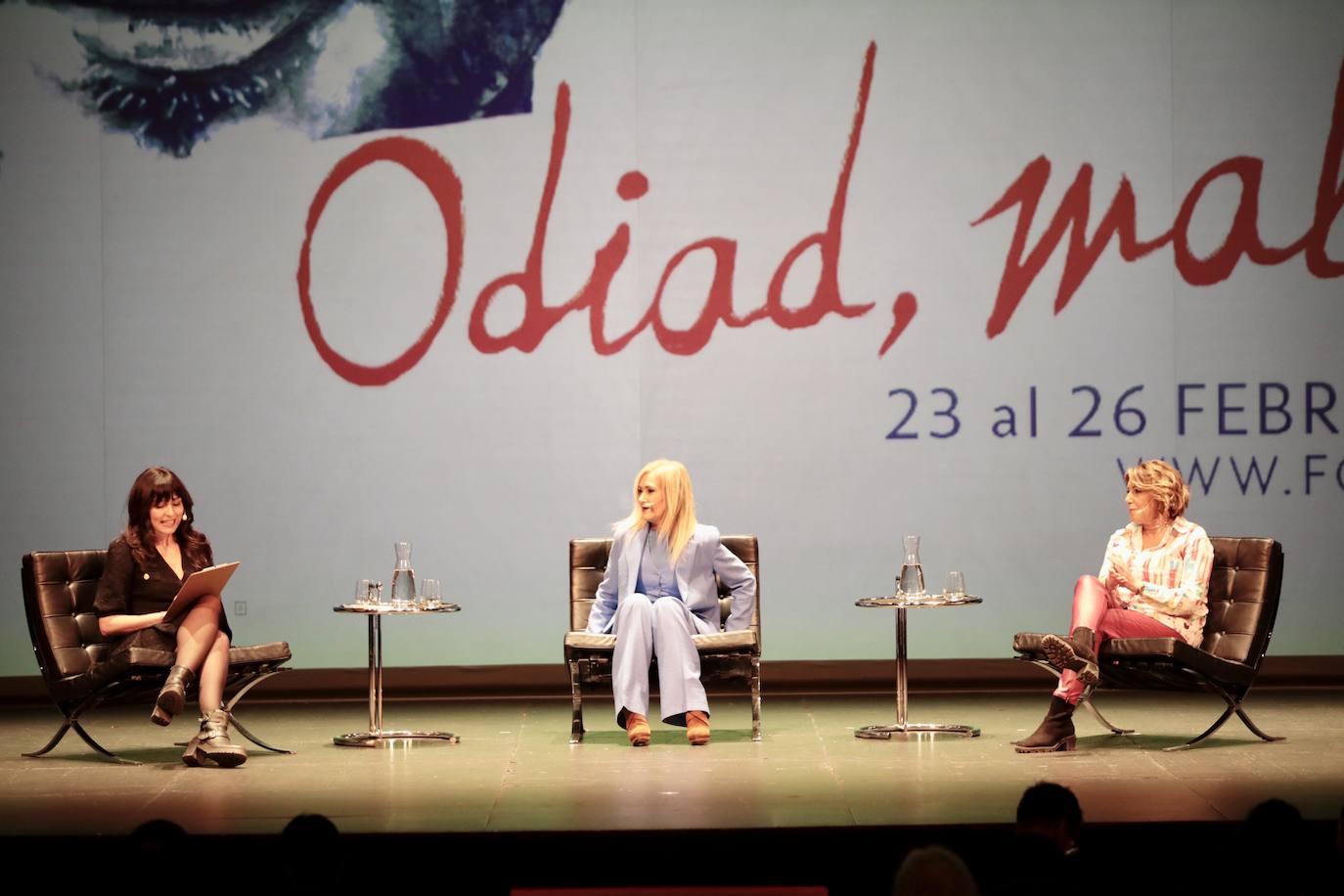 Fotos: Joaquín Reyes, Bob Pop, Cristina Cifuentes y Susana Diaz, en el Foro de la Cultura