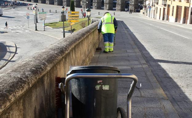 UGT y CC OO desbloquean el conflicto del servicio de limpieza viaria de Segovia