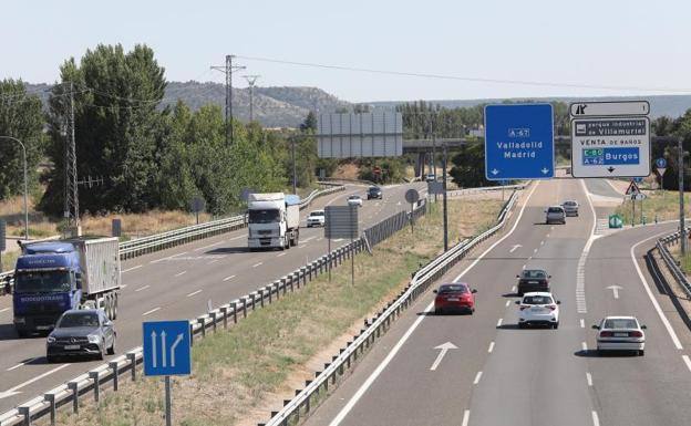 Tráfico en la P-11.